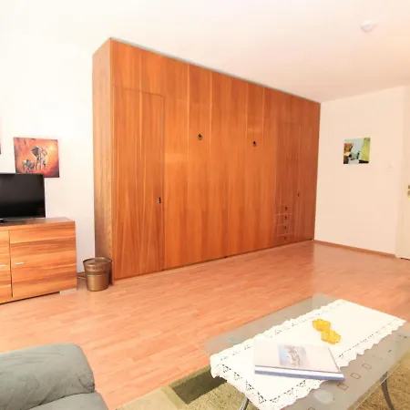 Am Birkenhain-17 By Interhome *