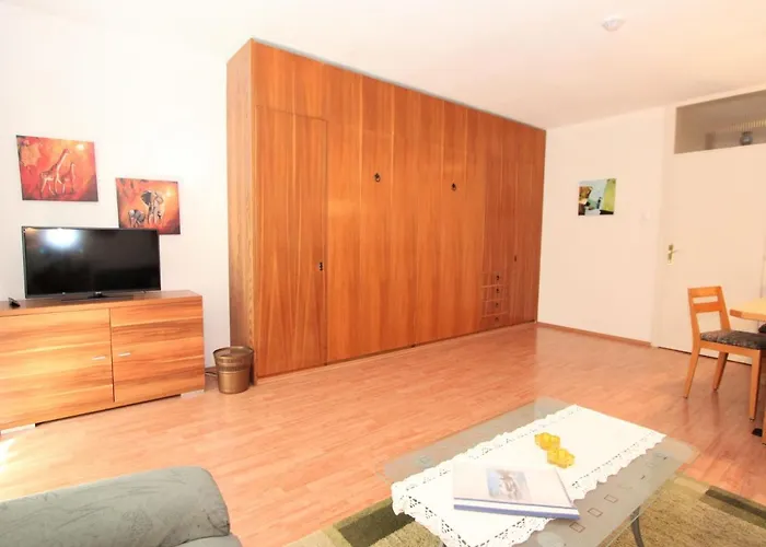 Am Birkenhain-17 By Interhome *